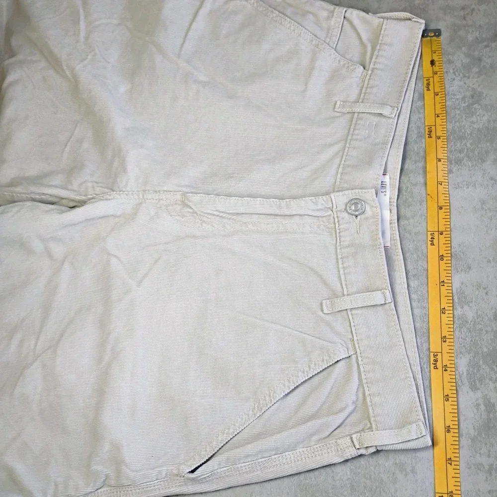 Vintage Levi's Beige Carpenter Corduroy Shorts Red Tab Baggy Mens 33 10 Inseam